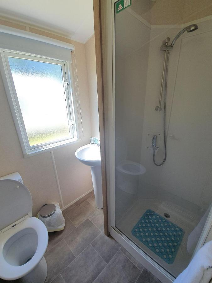 Blackmoor Farm - Caravan 3 Villa Ludchurch Ngoại thất bức ảnh